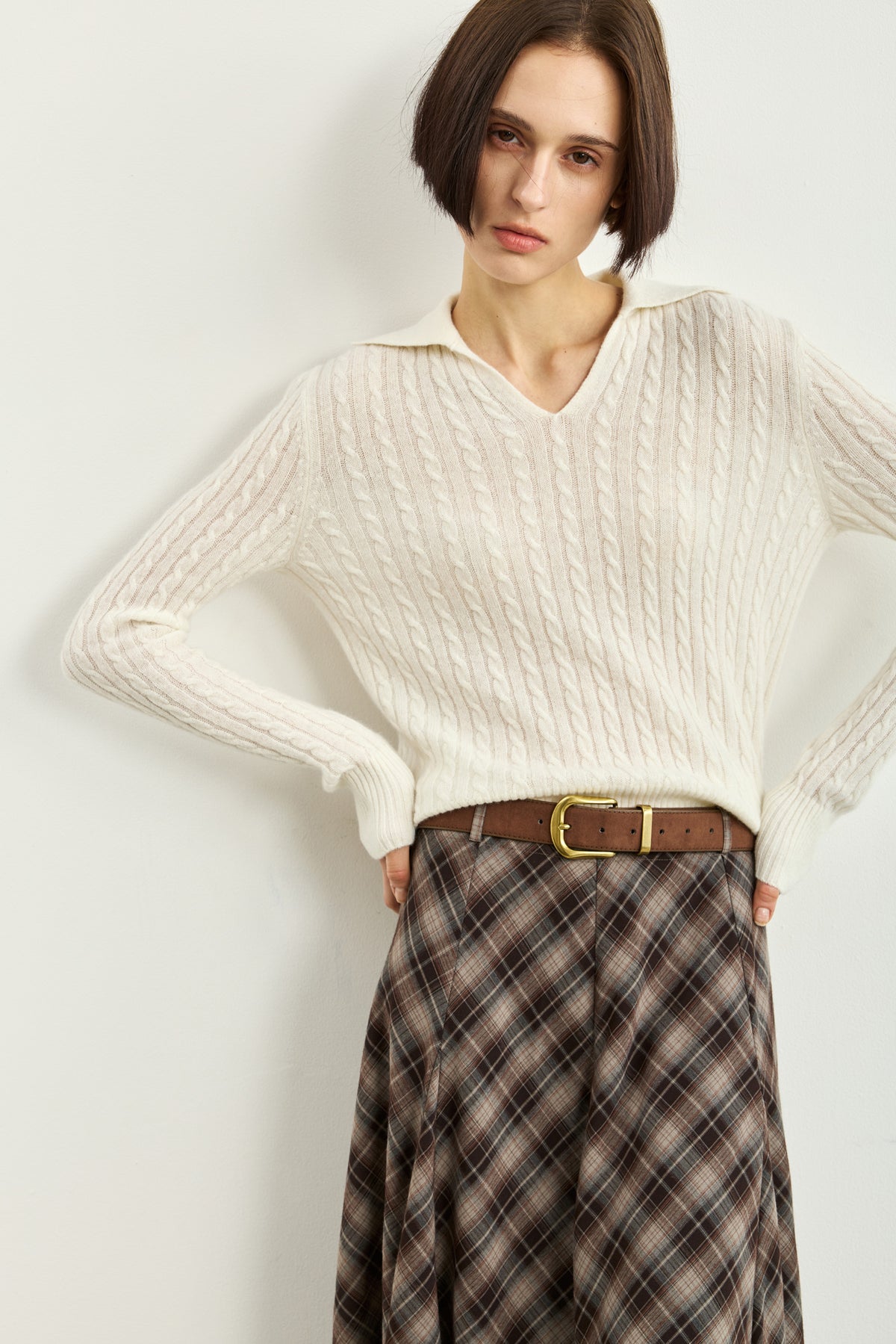 #color_Off White