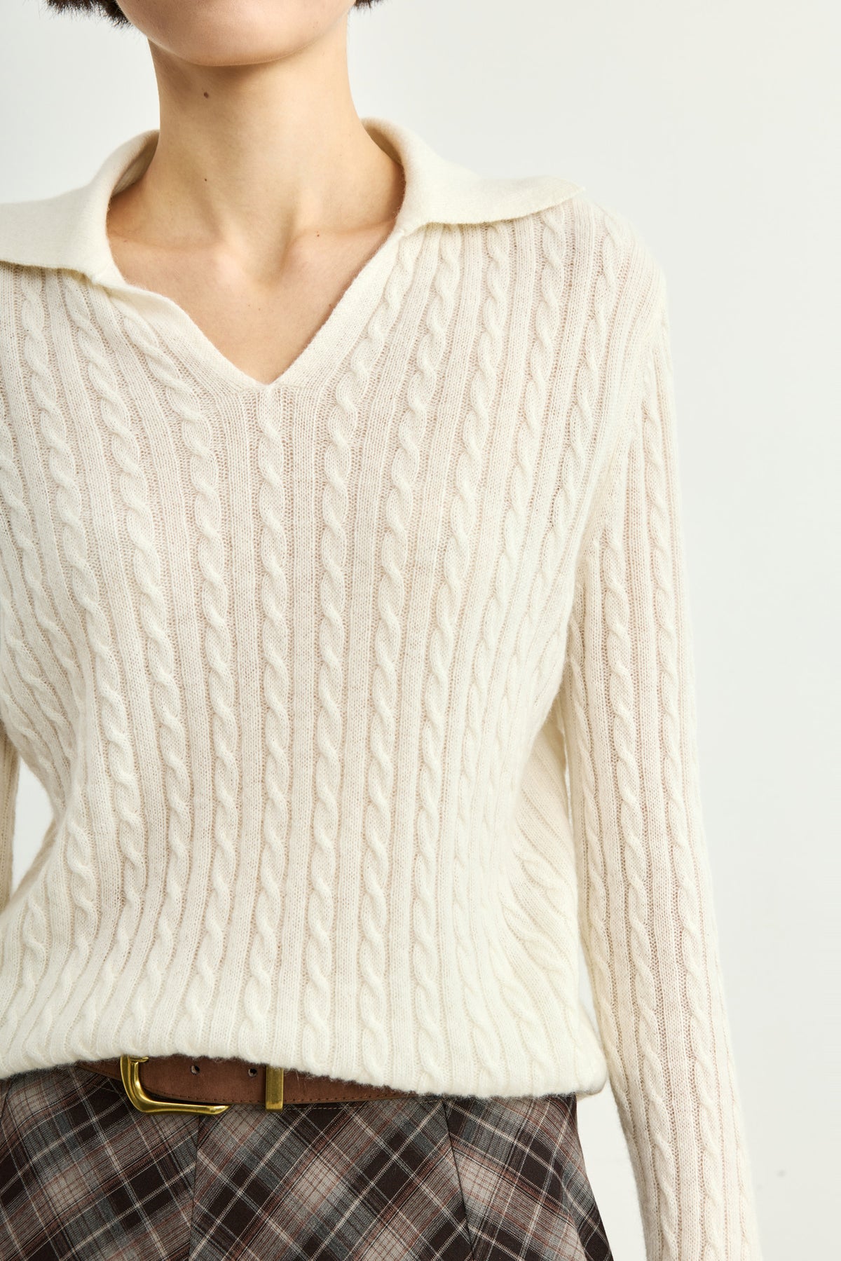 #color_Off White