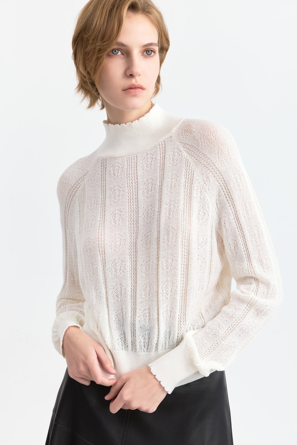#color_Off White