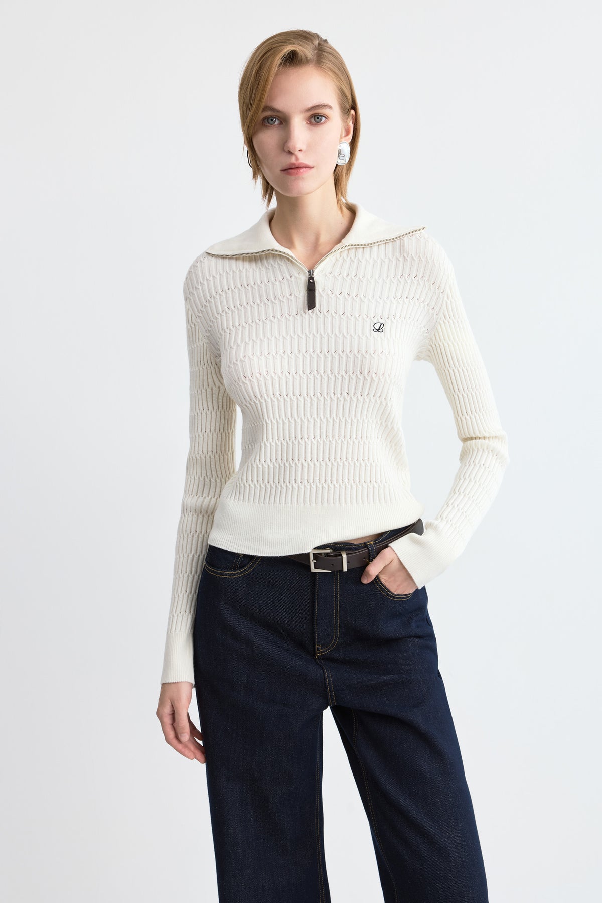 #color_Off White