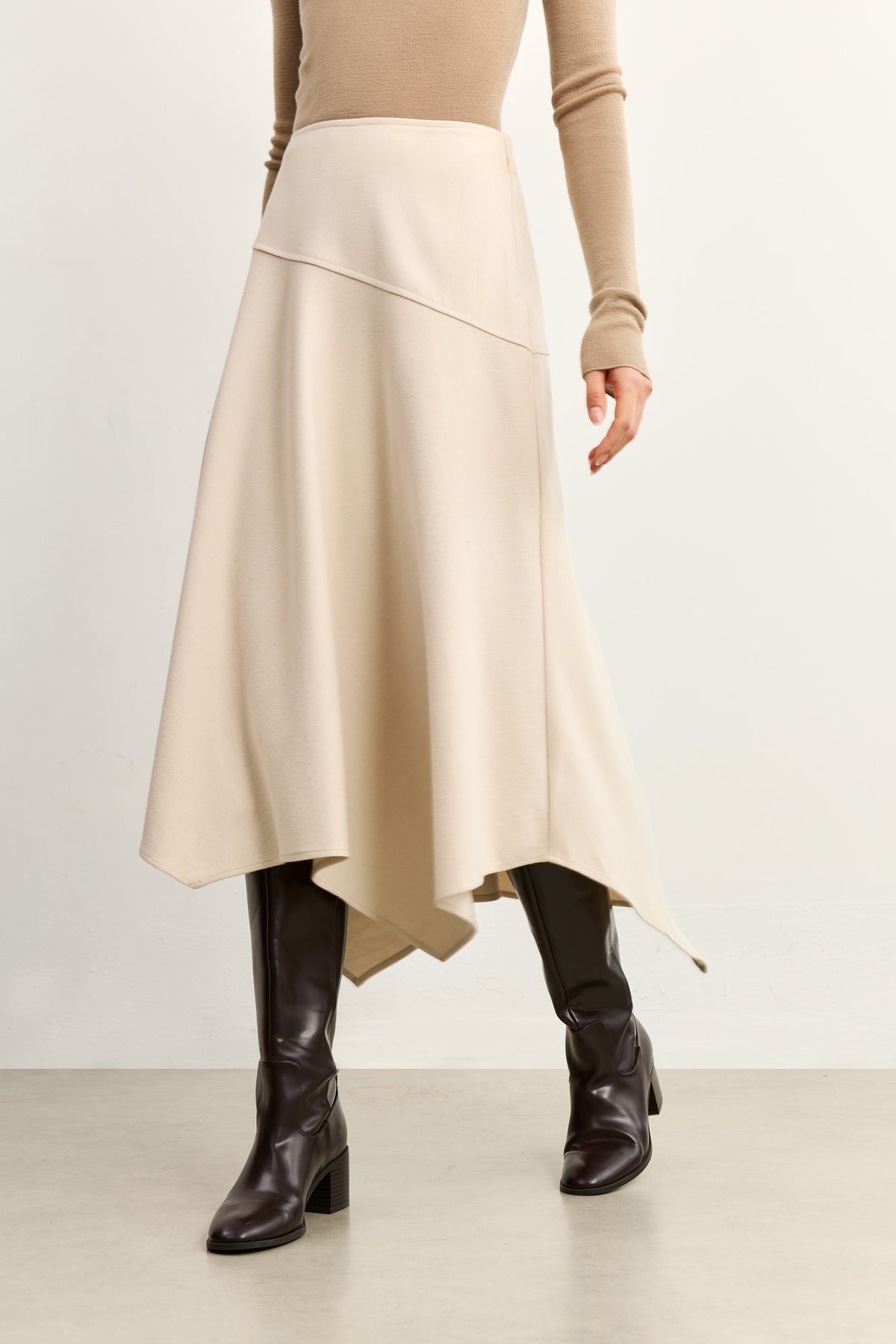 #color_Beige