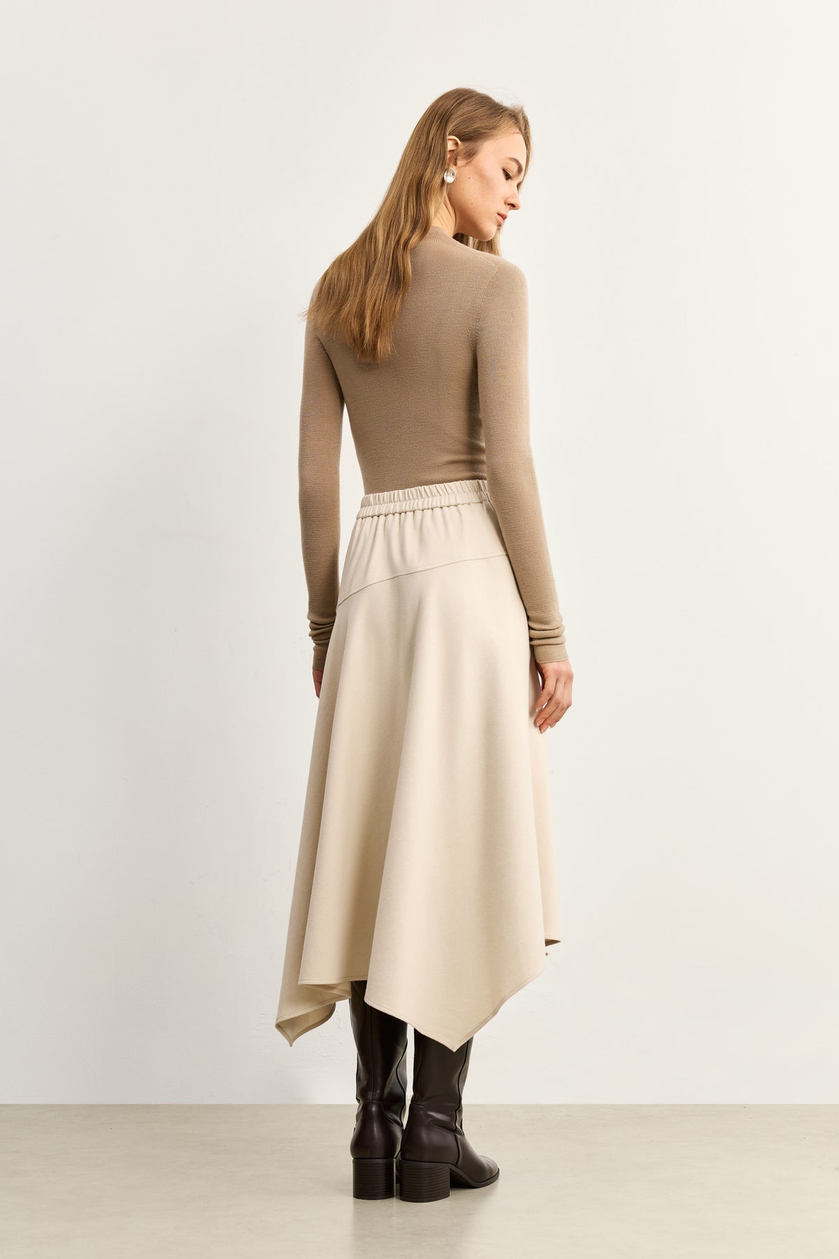 #color_Beige