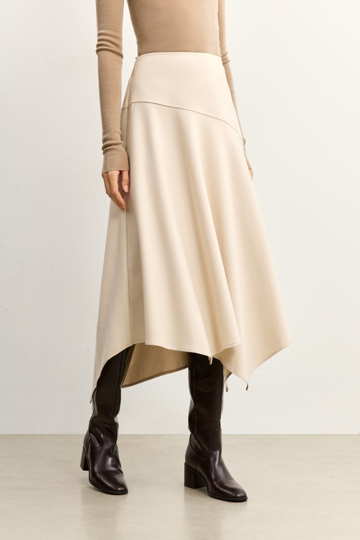 #color_Beige