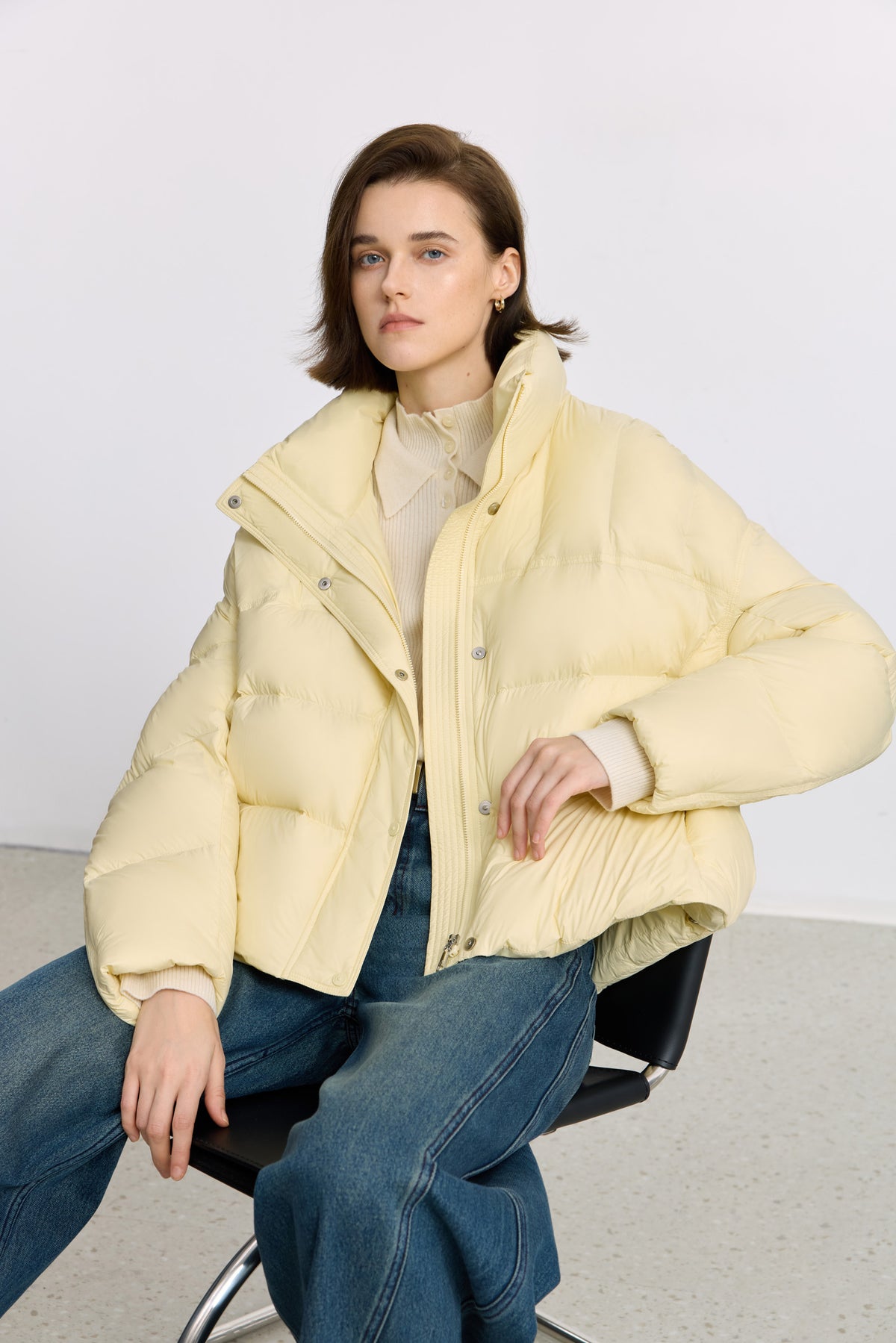 #color_Pale Yellow