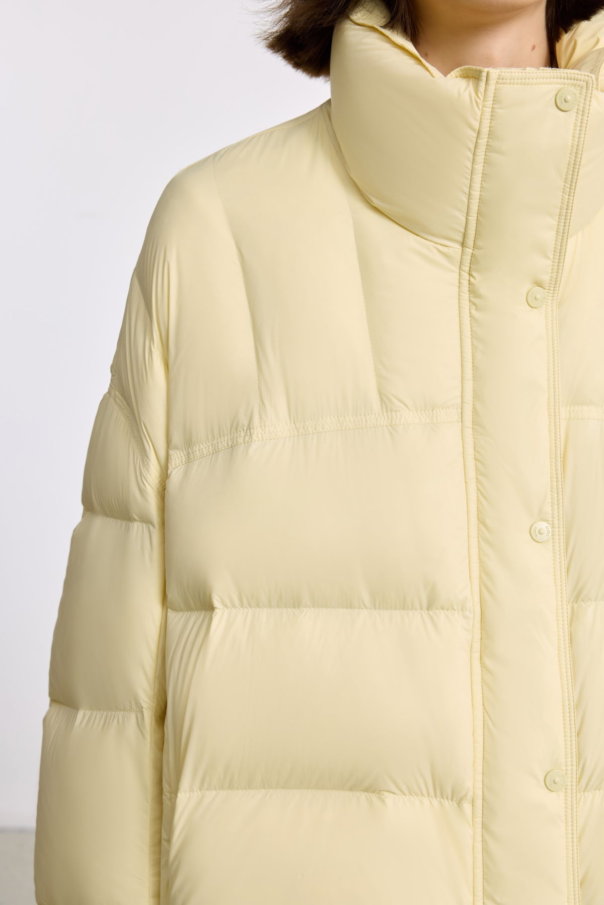 #color_Pale Yellow