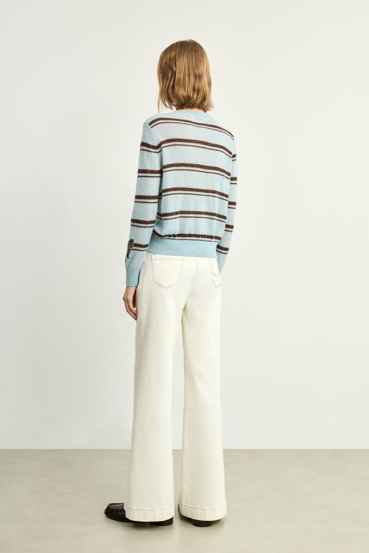 #color_Pale Blue