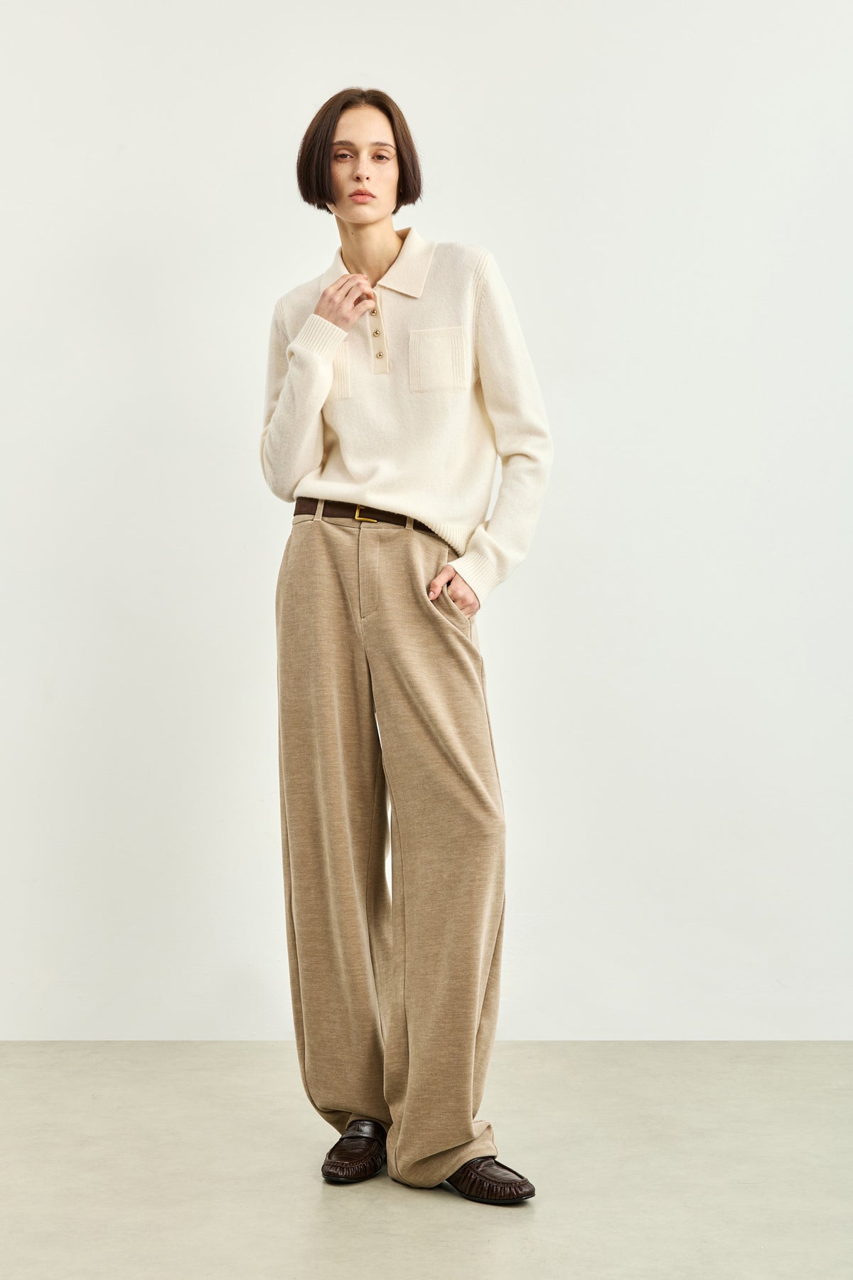 #color_Off White