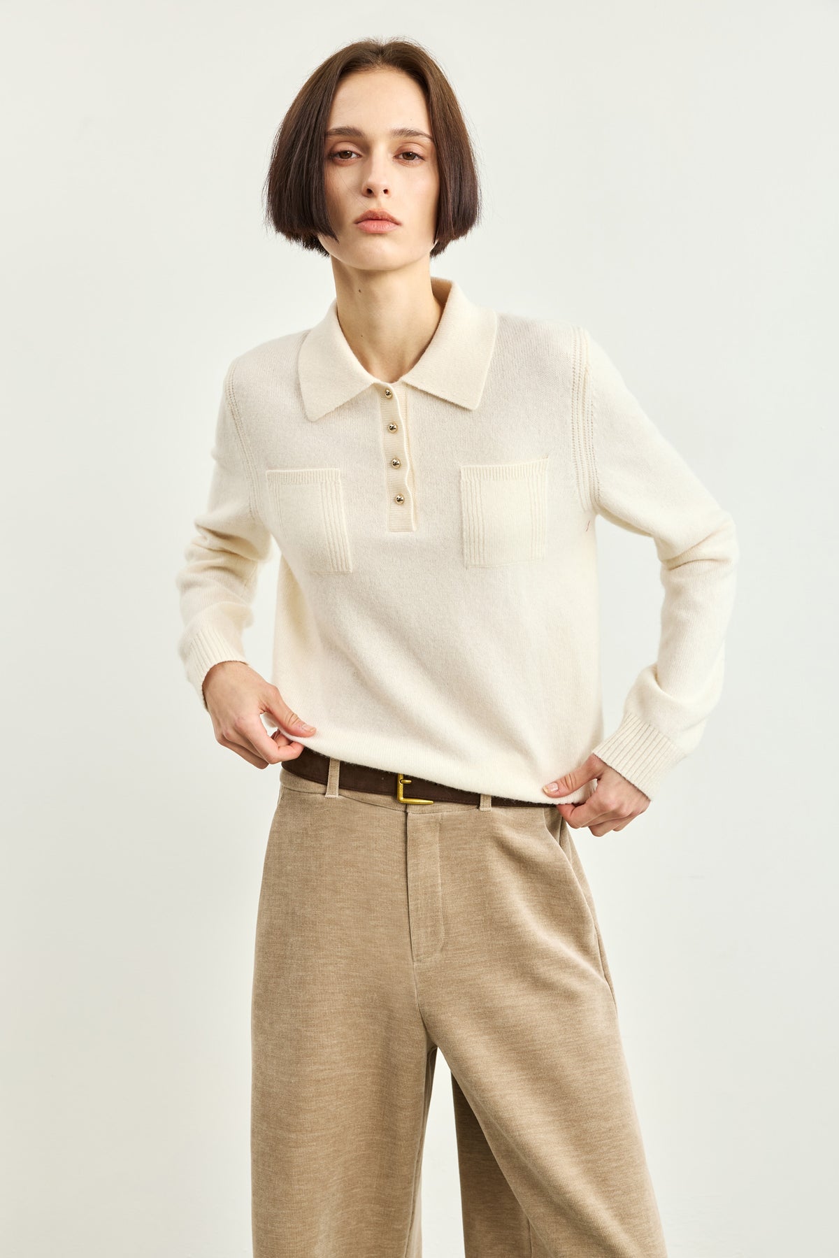 #color_Off White