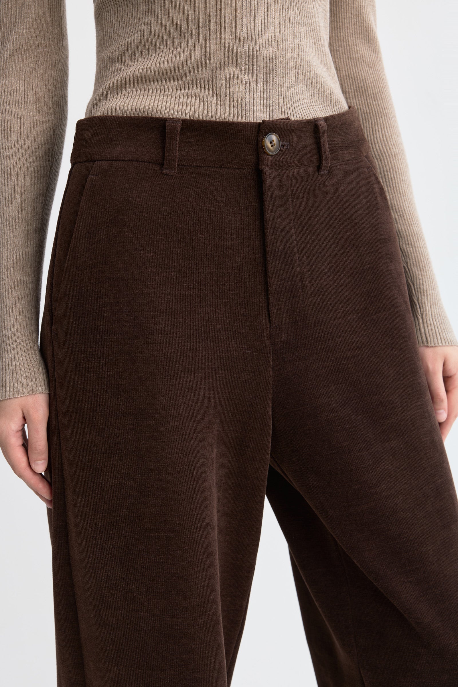 #color_Brown