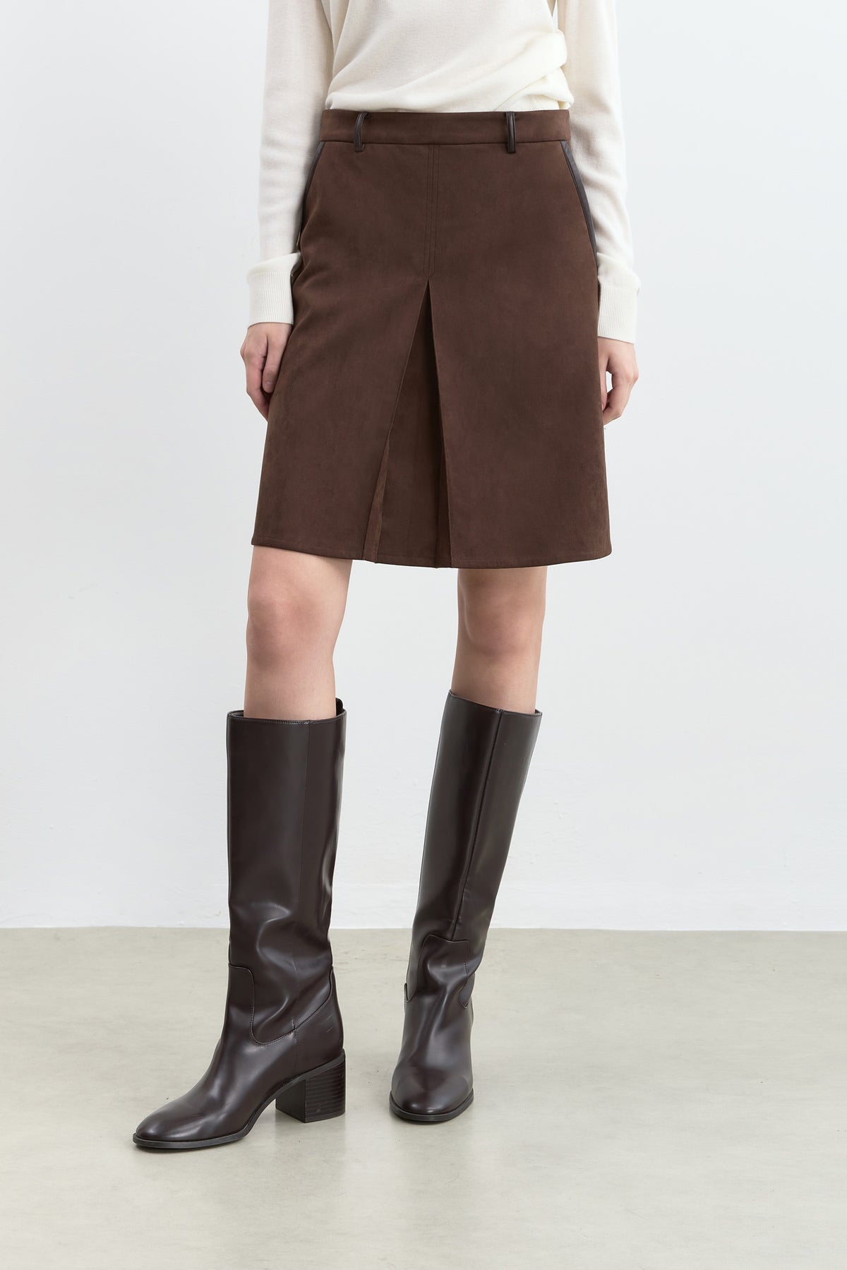 #color_Brown