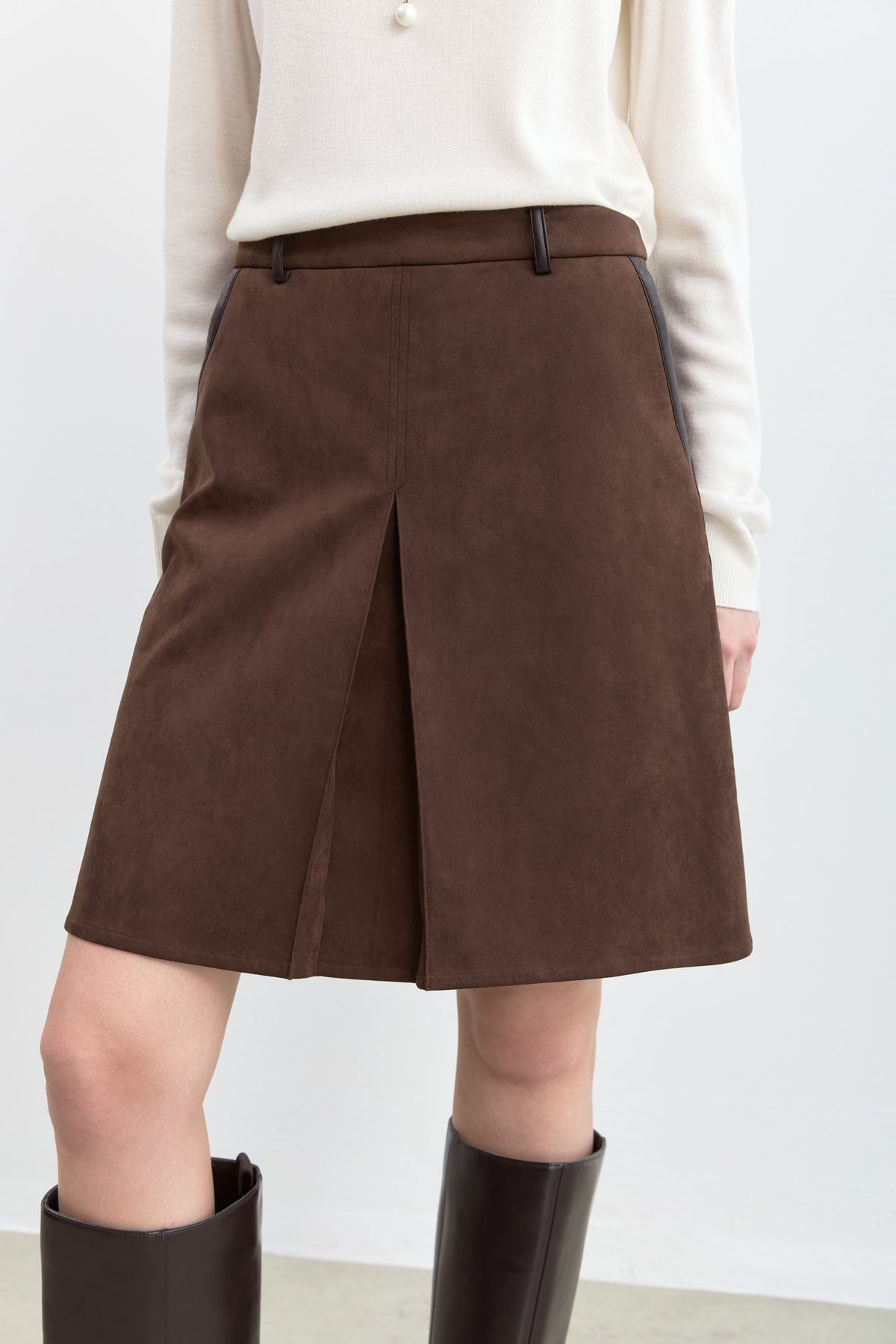 #color_Brown