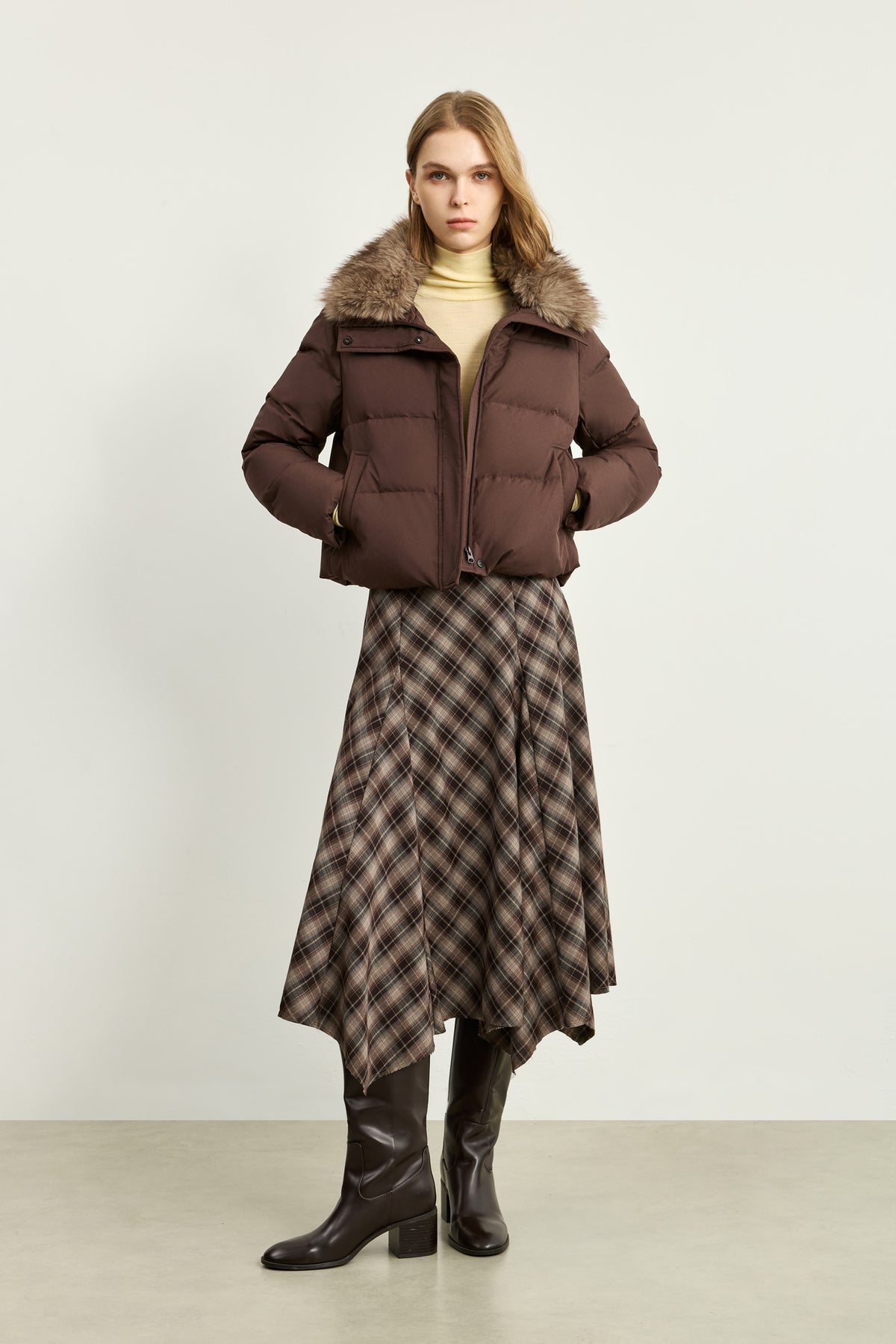#color_Brown