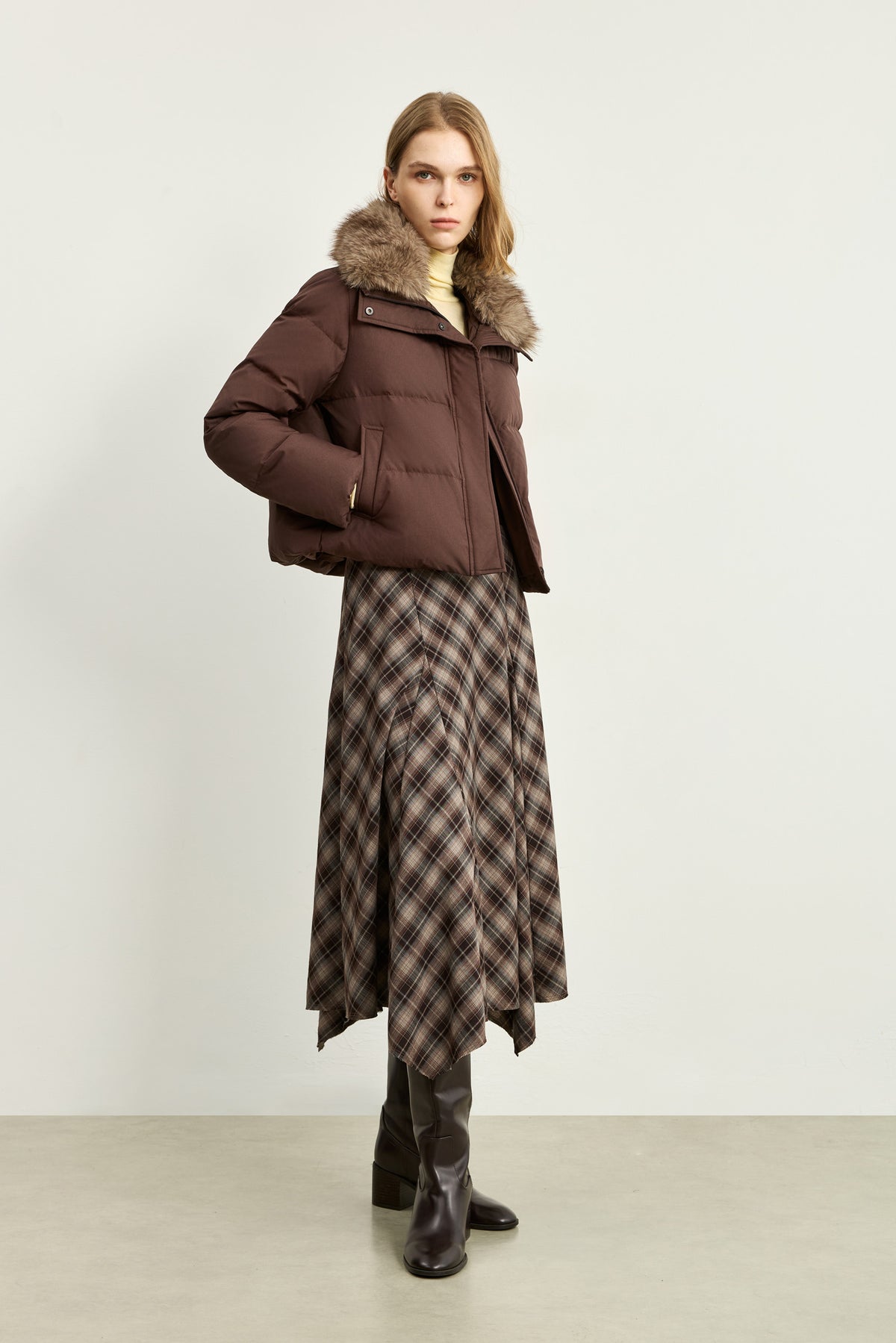 #color_Brown