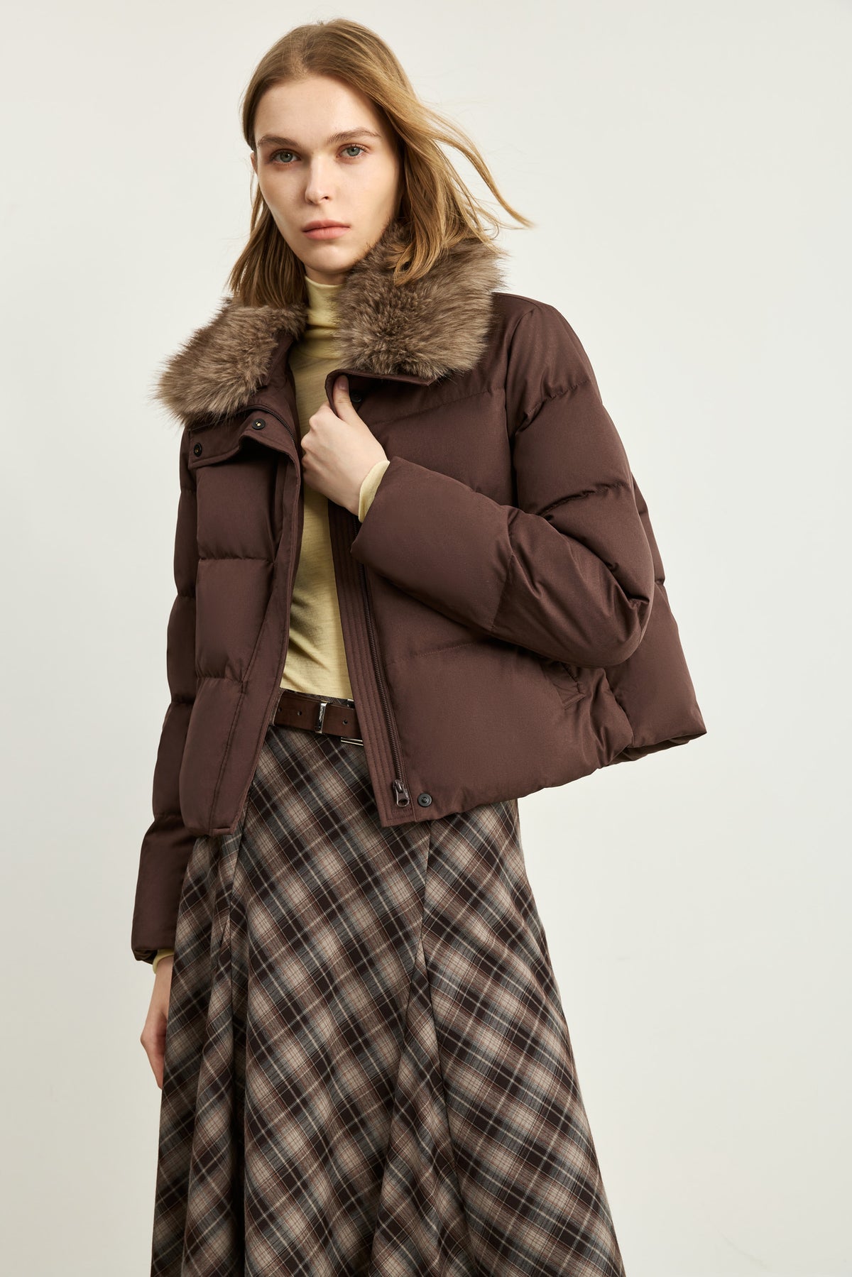 #color_Brown
