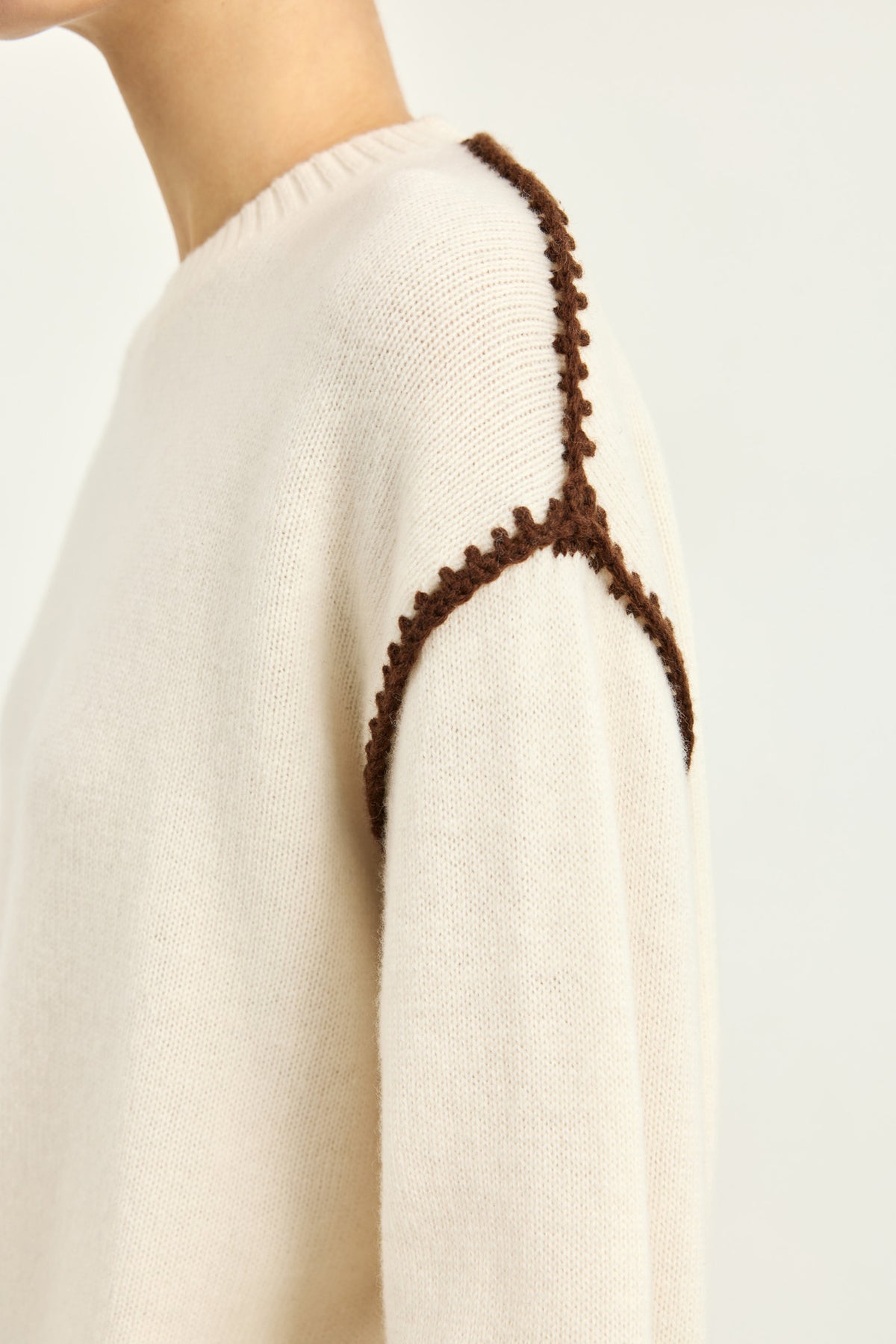 #color_Off White