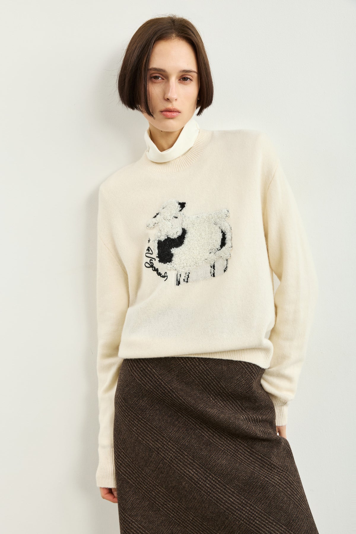 #color_Off White