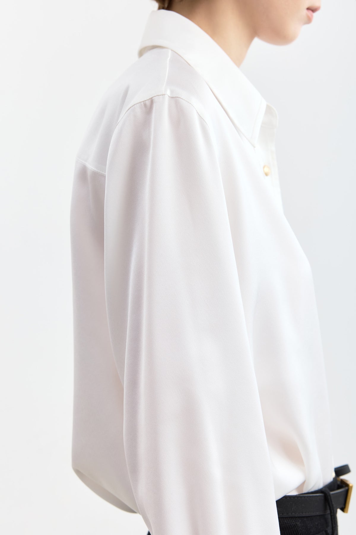 #color_Off White