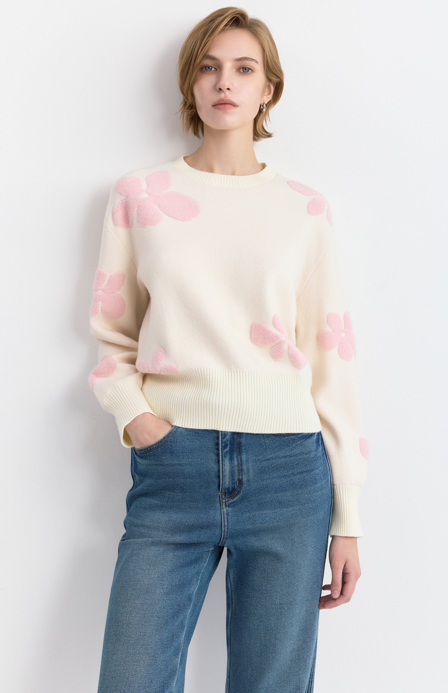 #color_Off White