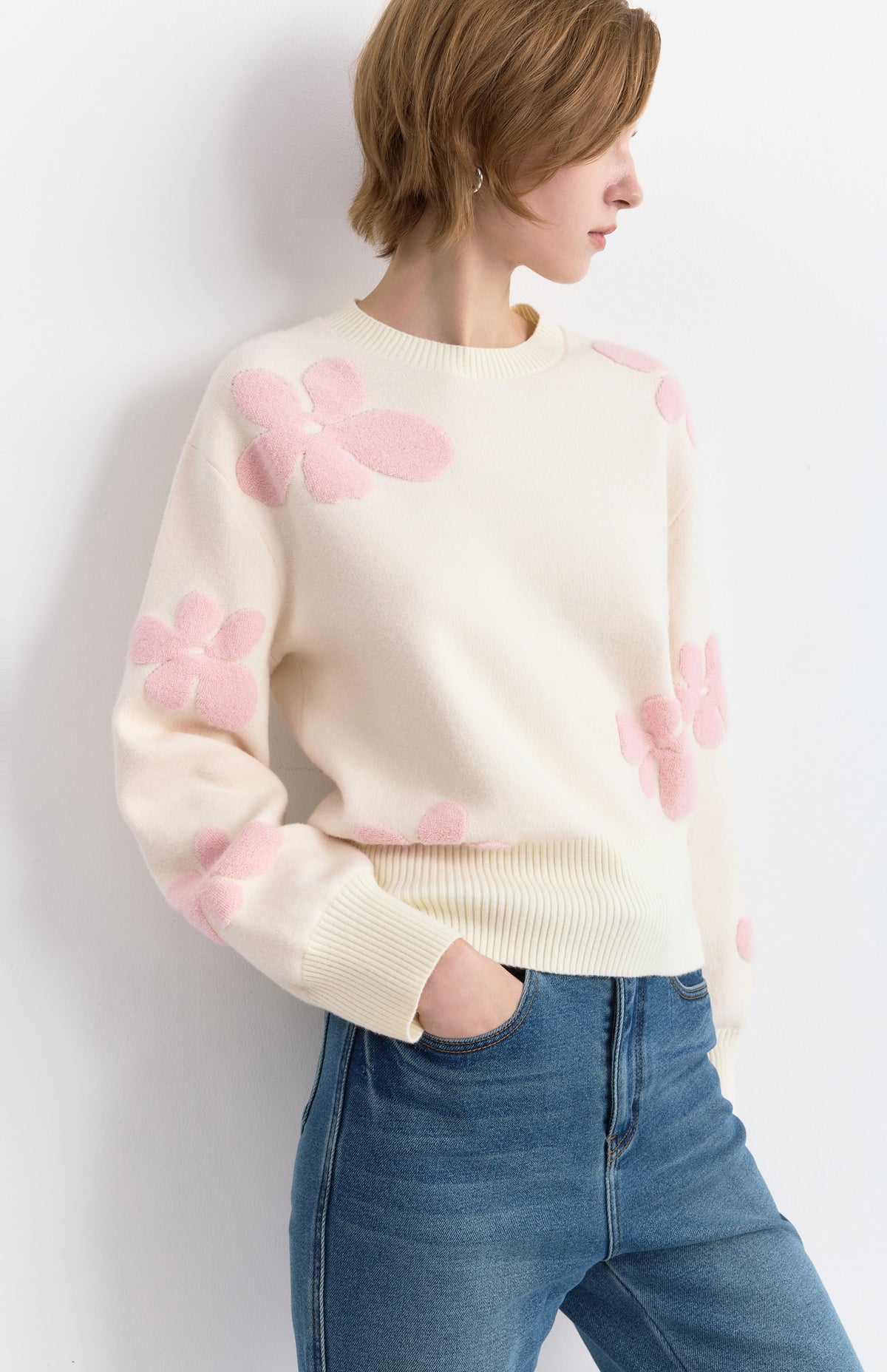 #color_Off White