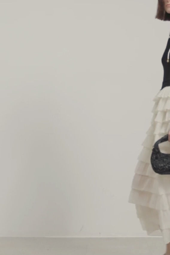 #color_Off White