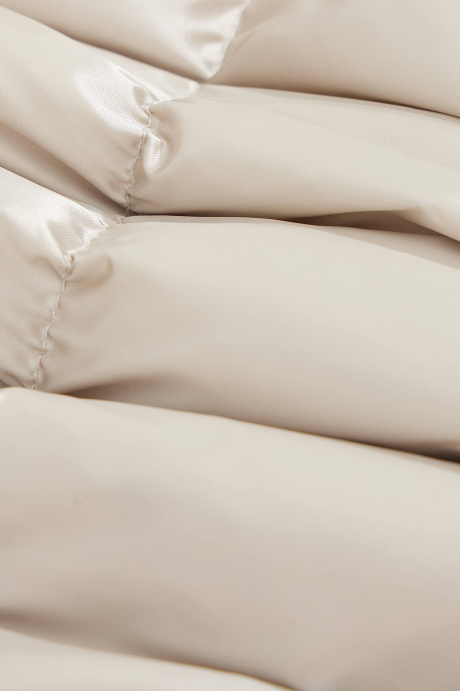 #color_Light Beige