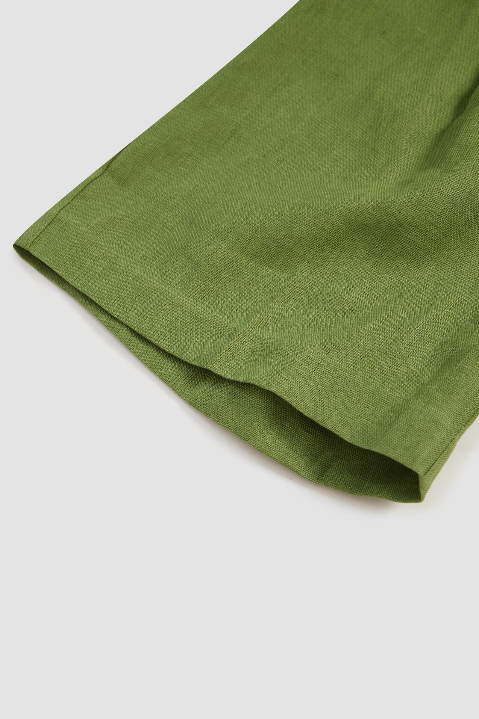 #color_Qingguo Green